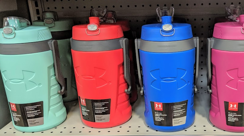 Under Armour Sideline 64 Ounce Water Jug Review 